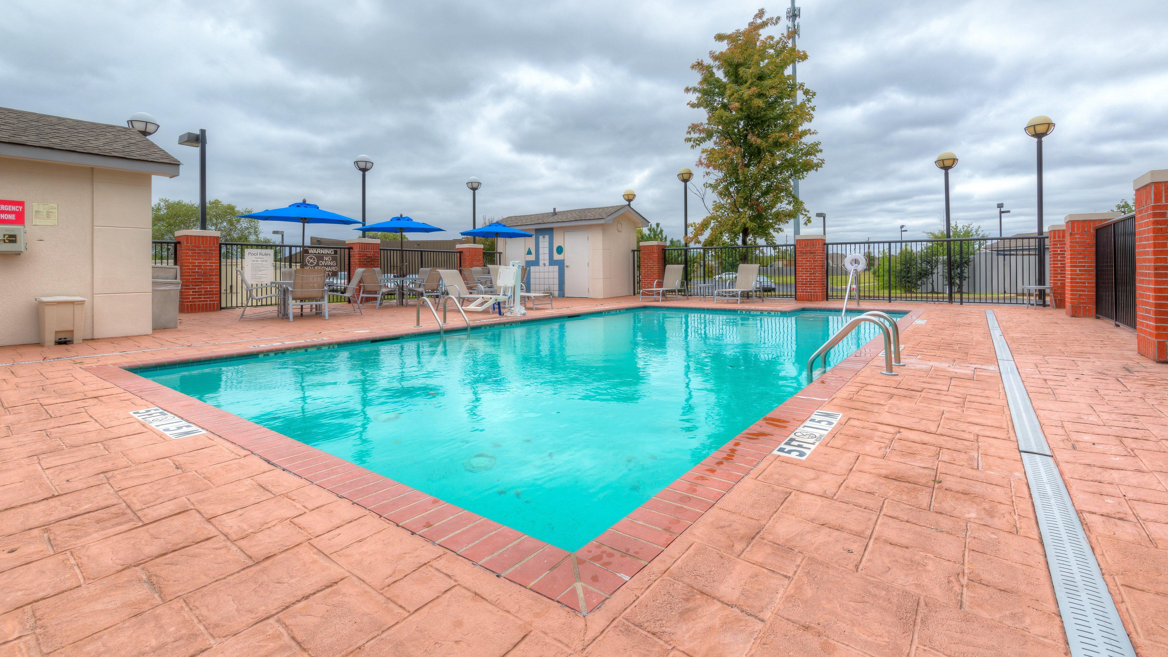 Holiday Inn Express Hotel & Suites Memphis Southwind By Ihg Bagian luar foto
