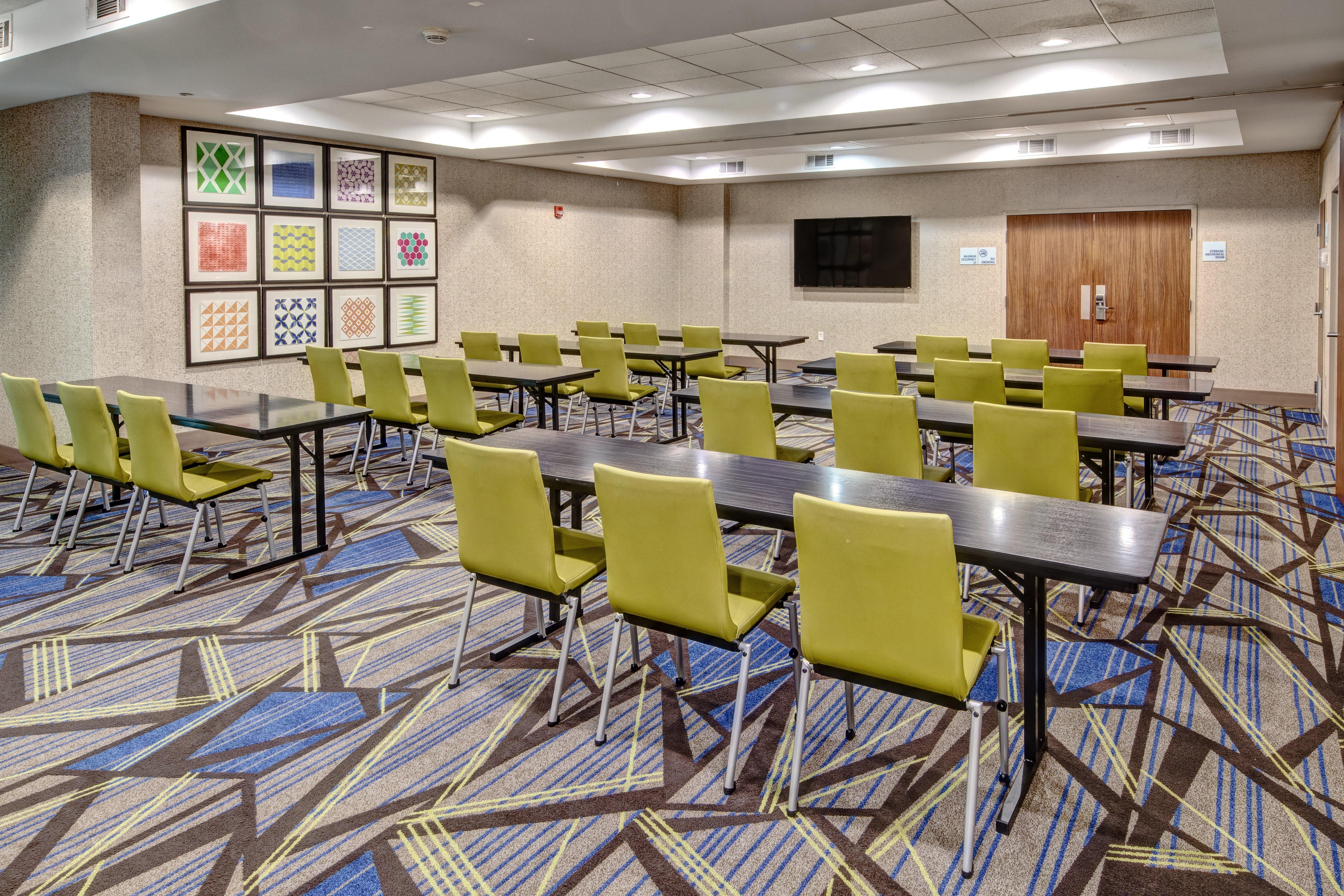 Holiday Inn Express Hotel & Suites Memphis Southwind By Ihg Bagian luar foto