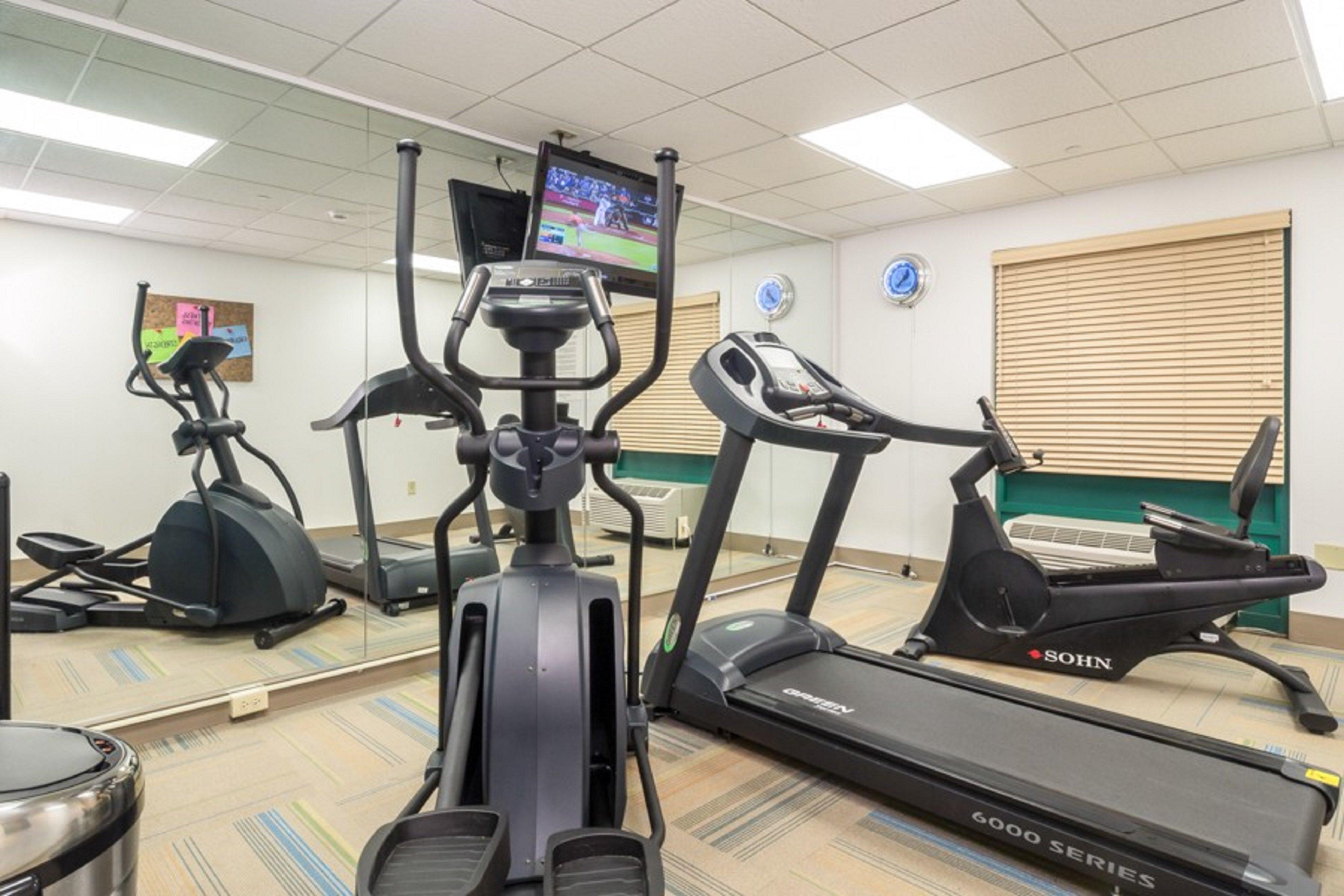 Holiday Inn Express Hotel & Suites Memphis Southwind By Ihg Bagian luar foto