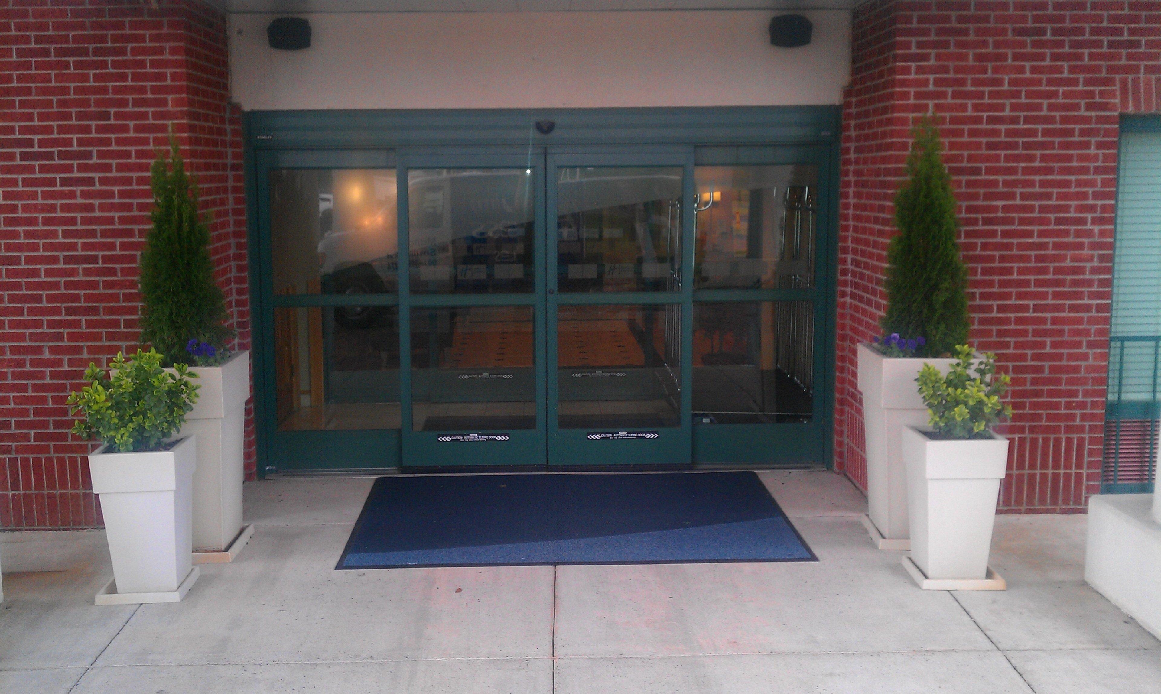 Holiday Inn Express Hotel & Suites Memphis Southwind By Ihg Bagian luar foto