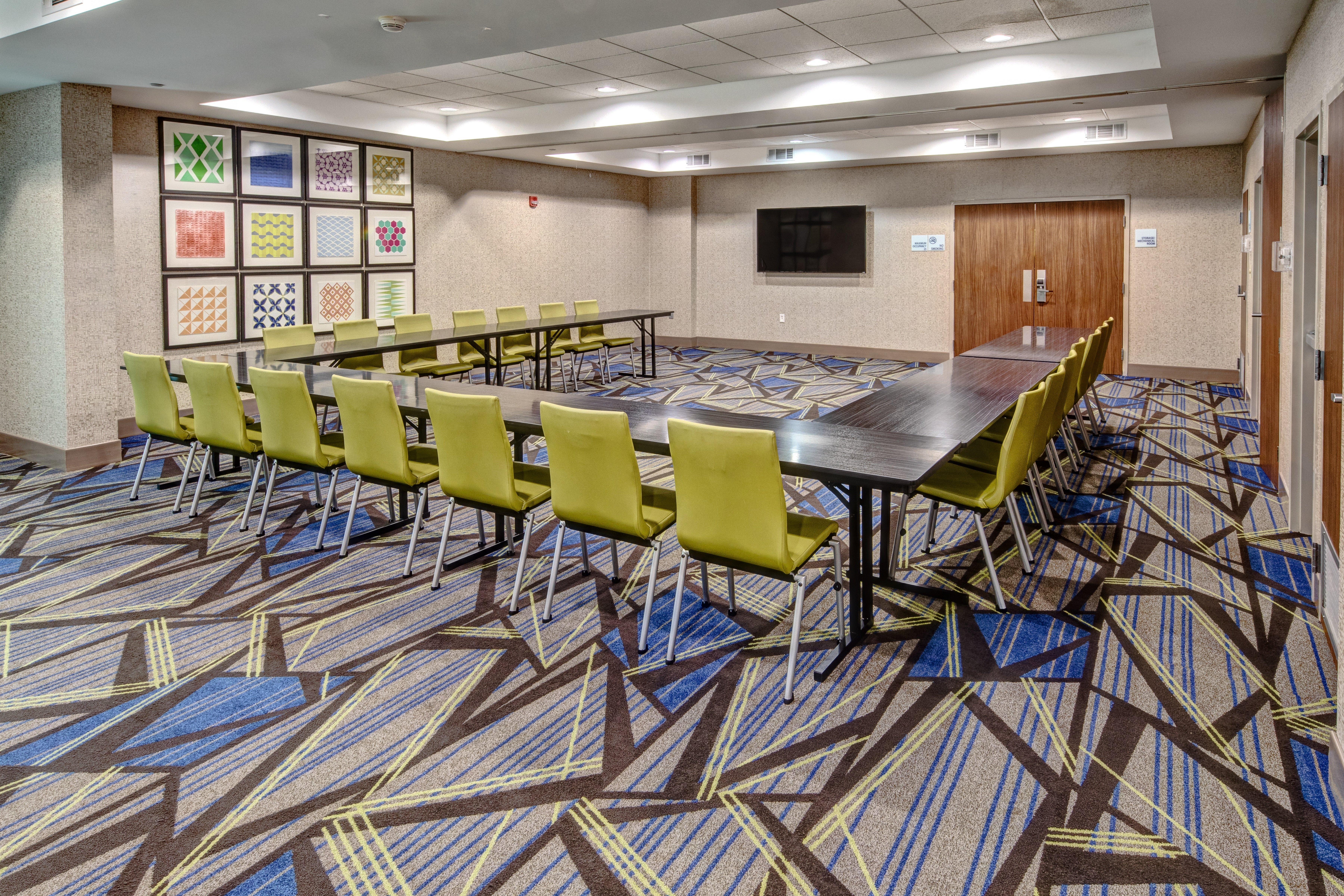 Holiday Inn Express Hotel & Suites Memphis Southwind By Ihg Bagian luar foto