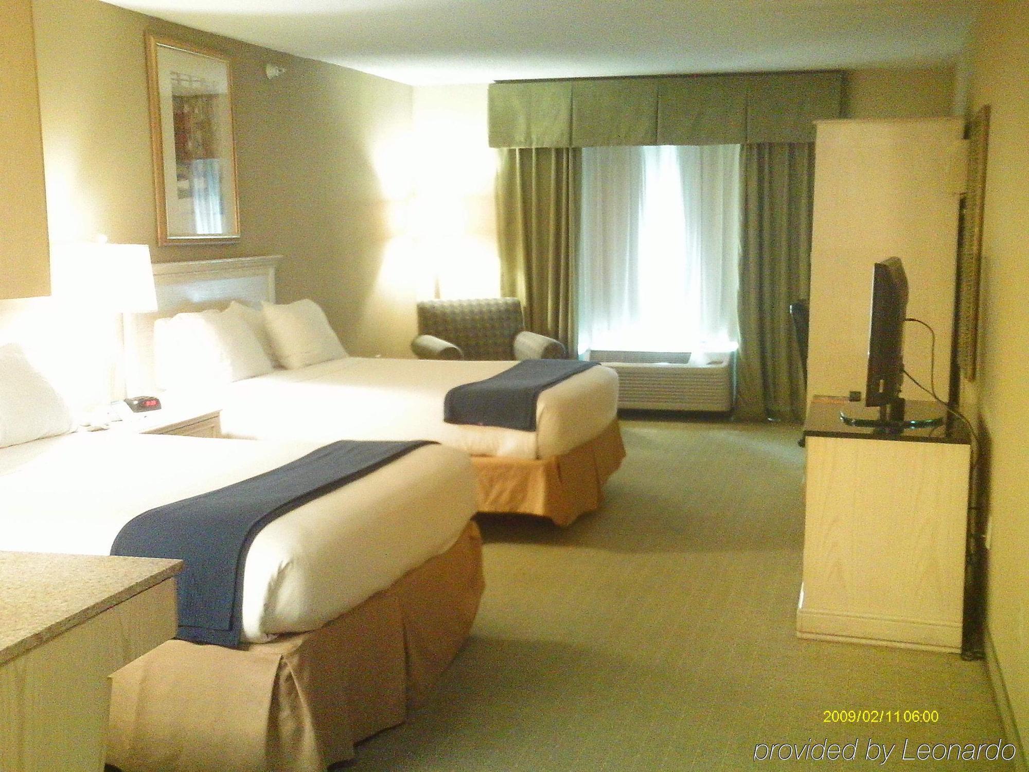 Holiday Inn Express Hotel & Suites Memphis Southwind By Ihg Bagian luar foto