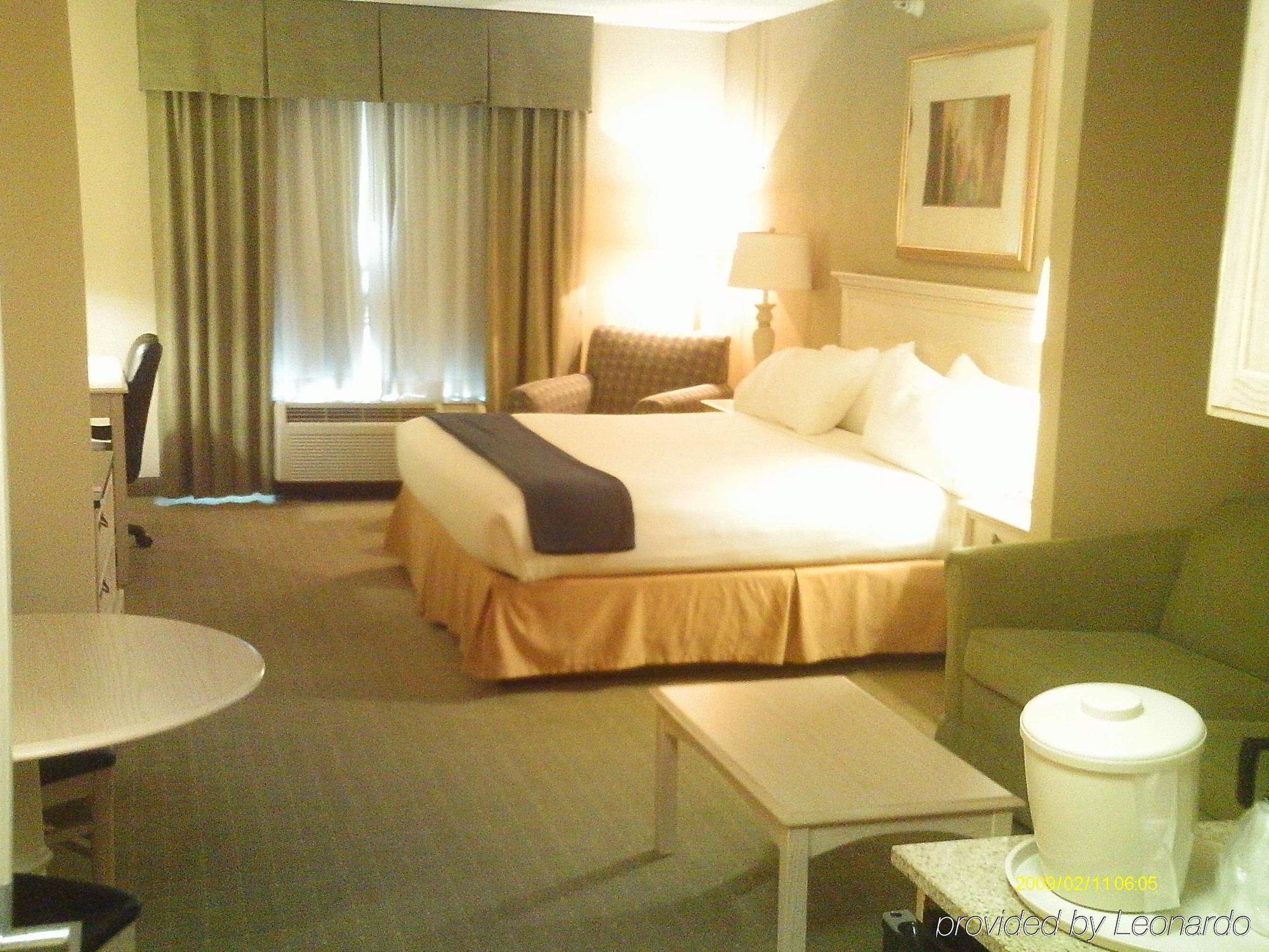 Holiday Inn Express Hotel & Suites Memphis Southwind By Ihg Bagian luar foto